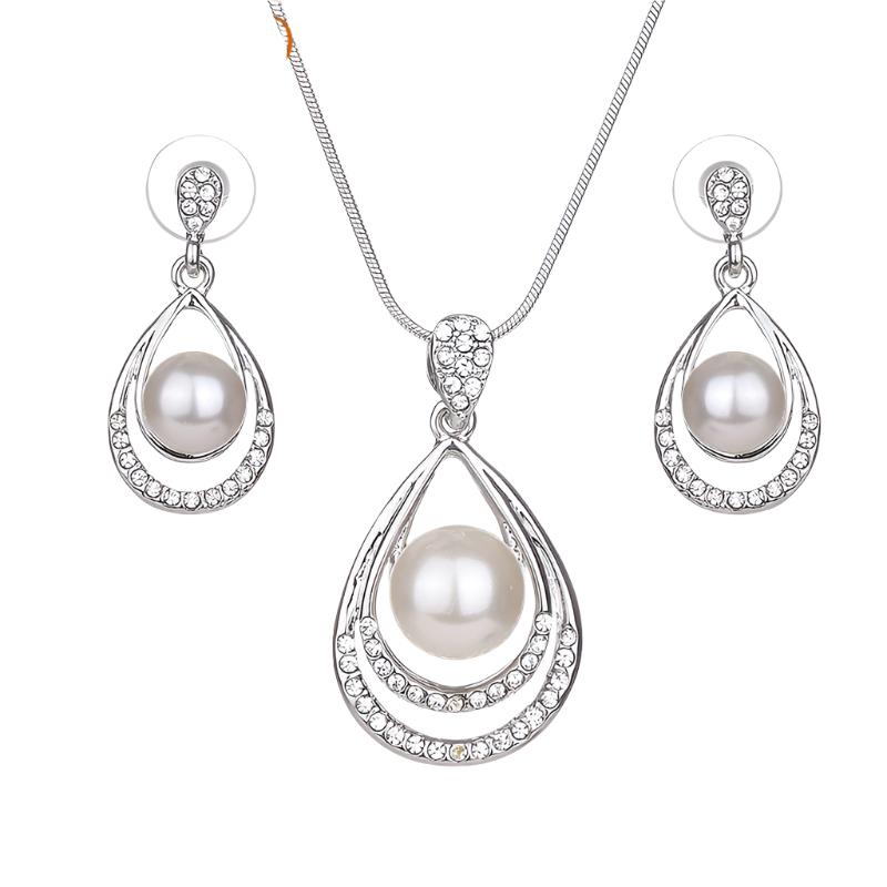 Pearl Jewelry Set for Women